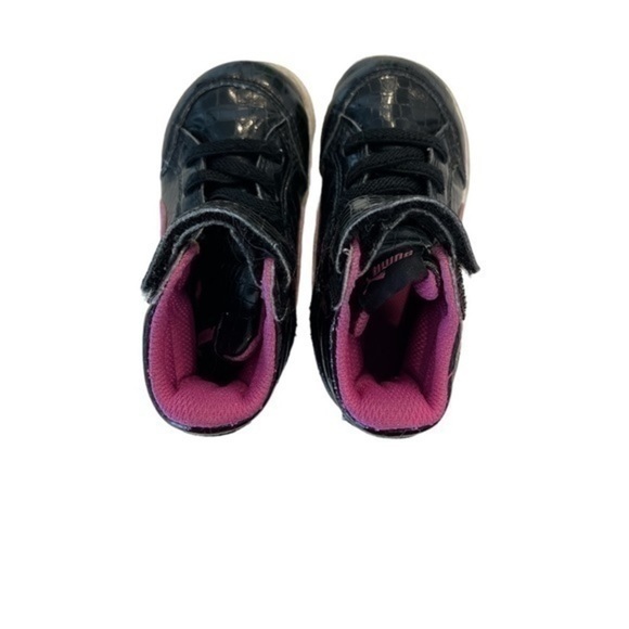 Toddler girls Puma high top shoes Sz 6c. Black and pink - Picture 4 of 4